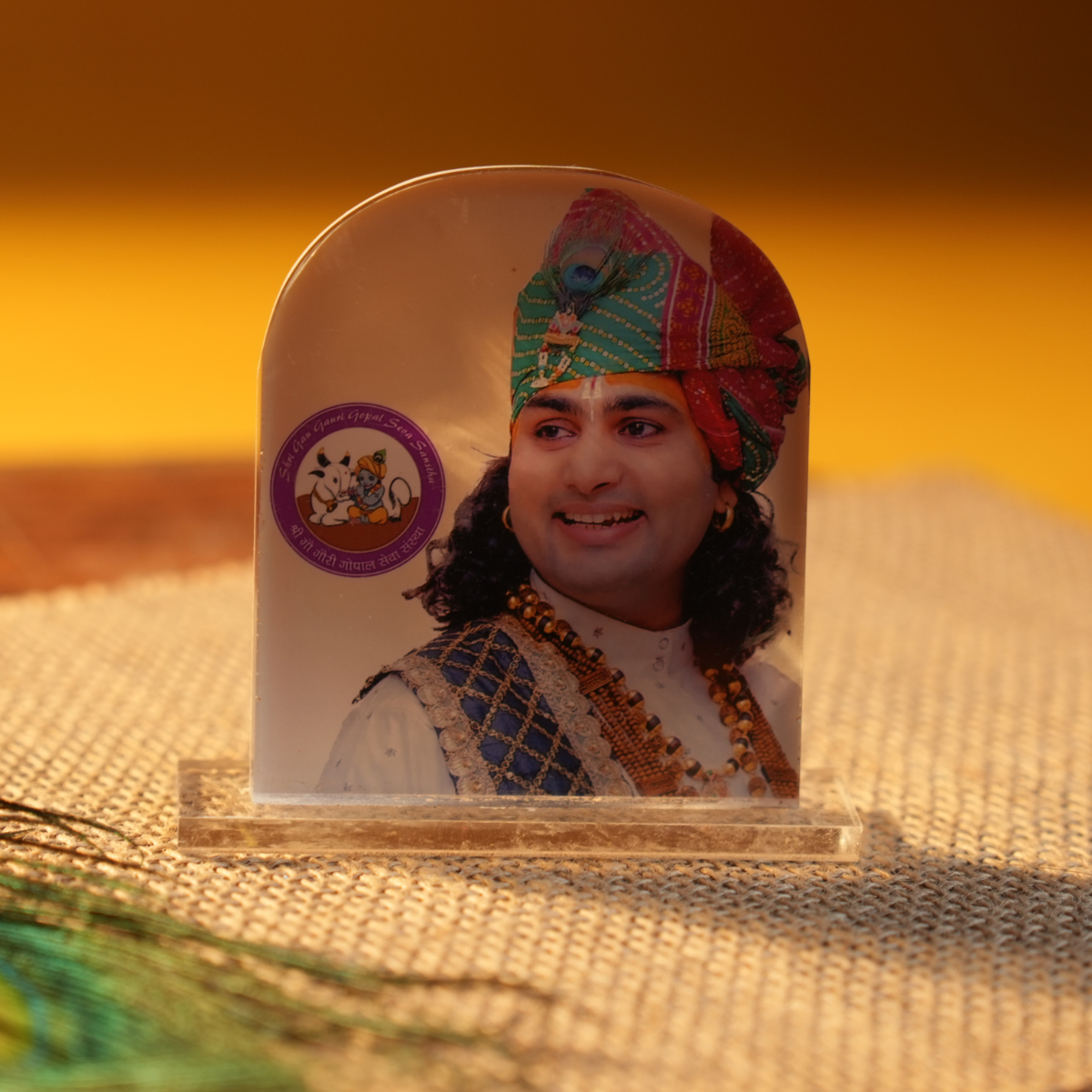 Table Top Annirudhacharya Photo (8cm)