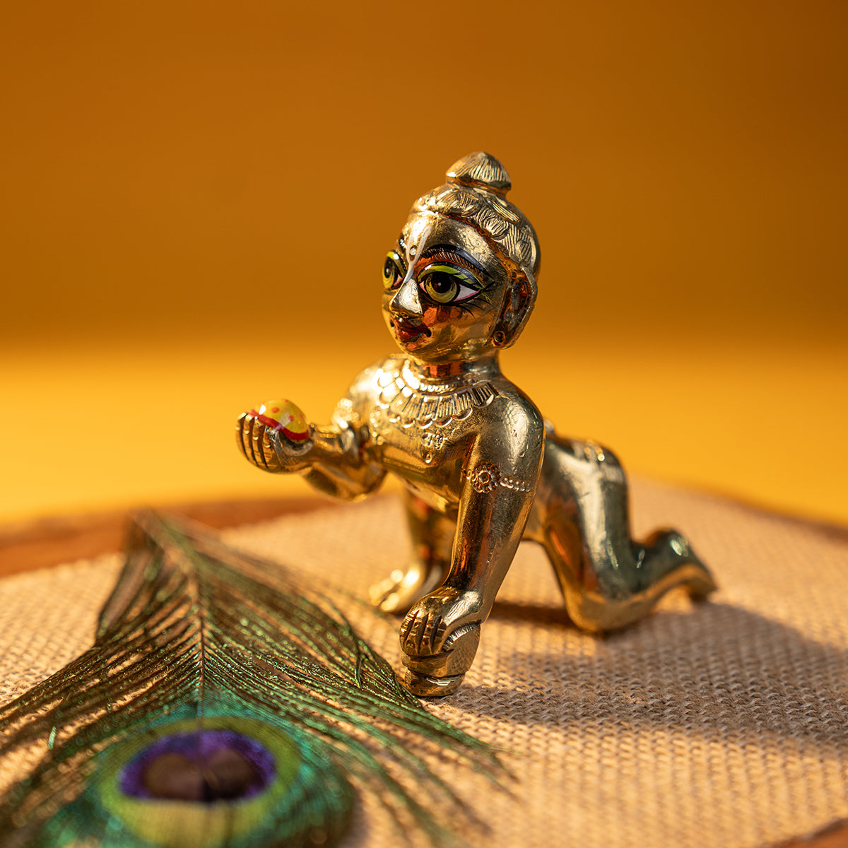 Laddu Gopal idol Green eyes